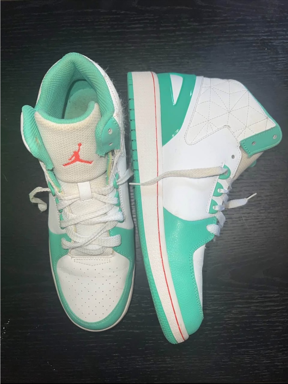 Air Jordan 1 Flight 3 Premium – Size 8.5Y